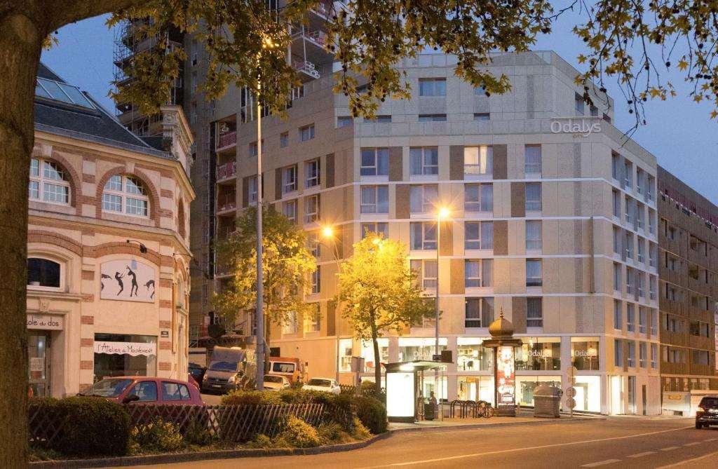 Odalys City Centre Congres Le Mans Exterior photo